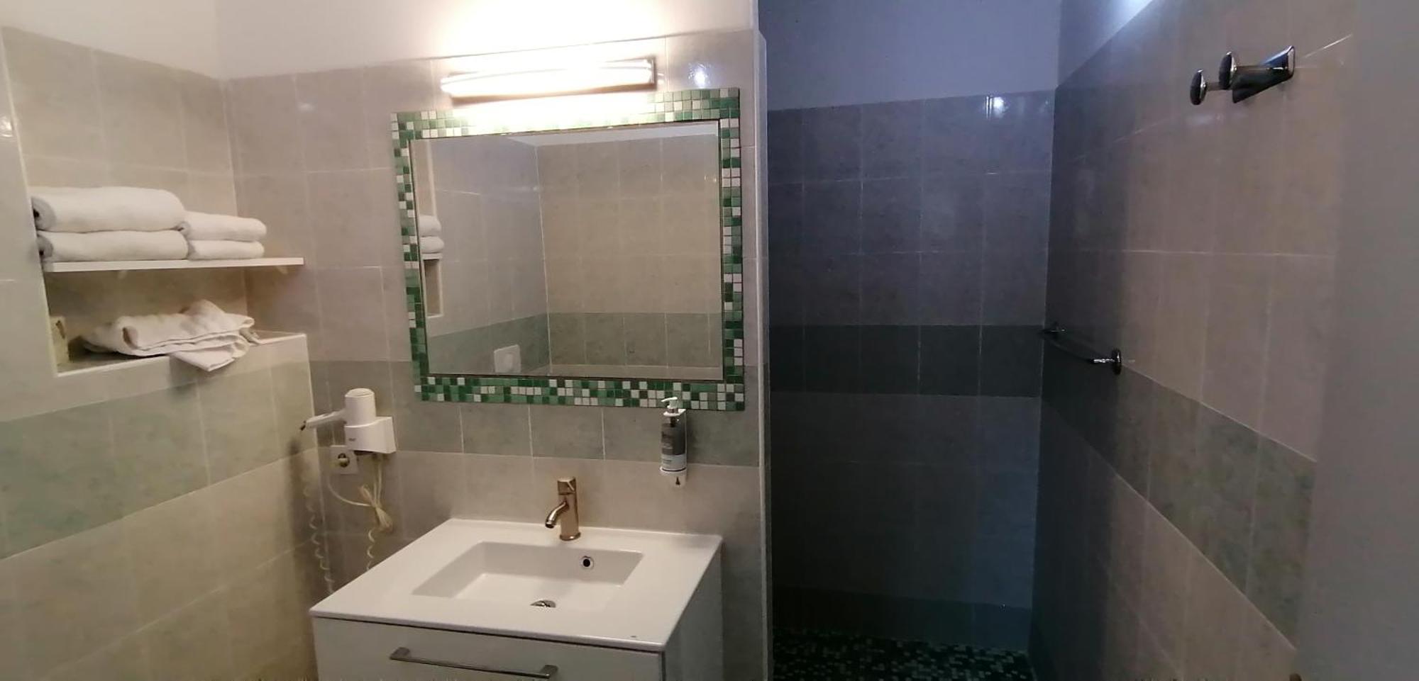 U Libecciu Hotel Macinaggio  Room photo